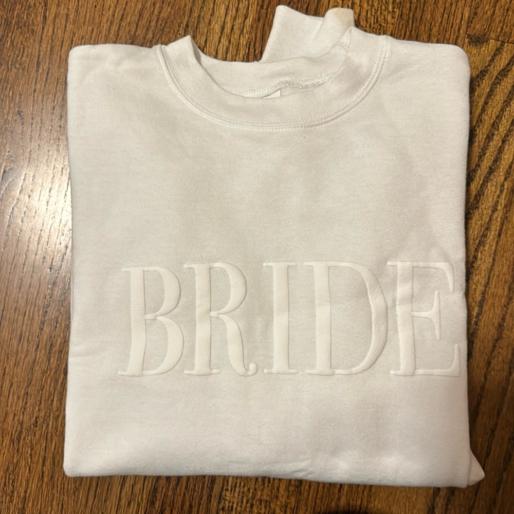 White bride crew neck
